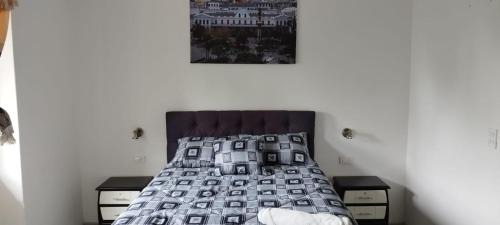 Quito Historic Center Apartment | Departamento junto a la Basílica Voto Nacional - Quito