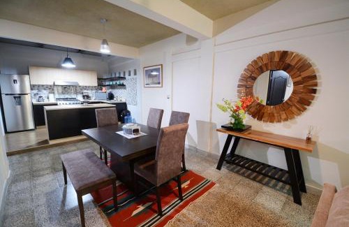 Oaxaca Apartment | Departamento Runa, amplio, bonito y acogedor, completo de 2 recámaras y 3 camas matrimoniales