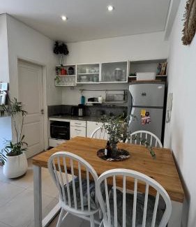 Corrientes Apartment | Departamento TANGO - Céntrico - Balcón - Zona Cardiológico