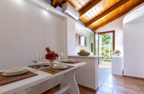 Alghero House | Dependance Turchese With Pool, Alghero, Italy