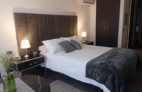 Downtown Santiago Apartment | Depto Amoblado en Casco Historico