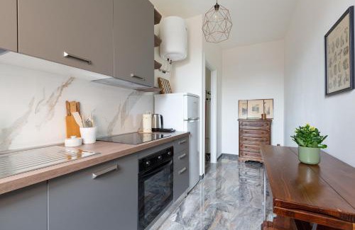 Dergano Apartment | Dergano Comfy Apartment - 250 m far from M3