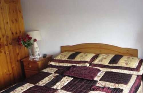 Scarriff Bed & Breakfast | Derghaven B&B, Hostel & Self Catering