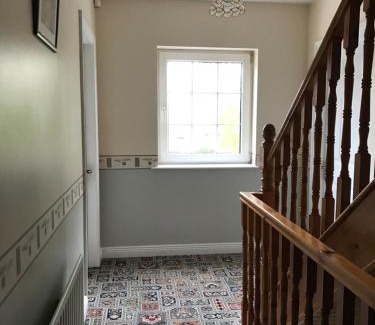 Tralee House | Derreen Tighue House