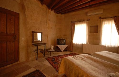 Goreme Hotel | Dervish Cave House & Restaurant