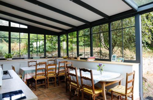 Plescop House | Des Feuilles et Des Hiboux