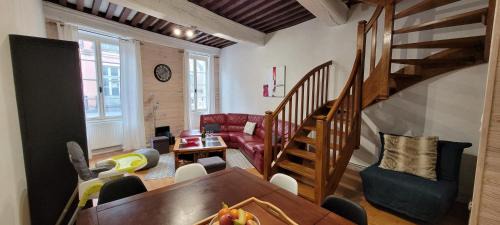 Tournus Apartment | Des Histoires d'Anges - Côté Ville - 2 meublés classés - Accueil Vélo