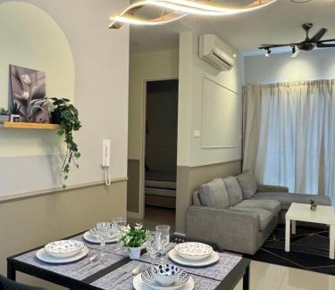 Pengkalan Tentera Udara Diraja Malaysia Apartment | Desa Green Home Stay