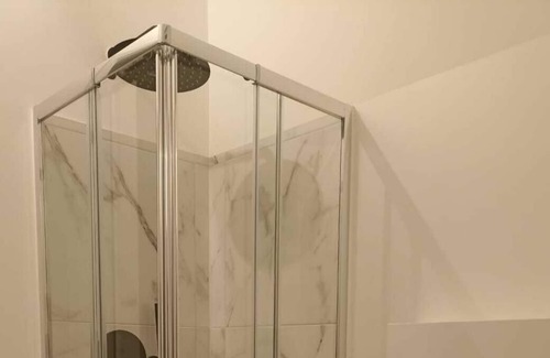 Roman Quarter Apartment | Description