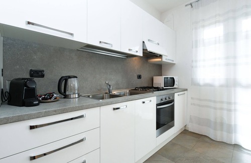 Desenzano del Garda Apartment | DesenzanoLoft La Rosa dei Venti Renovated 2025