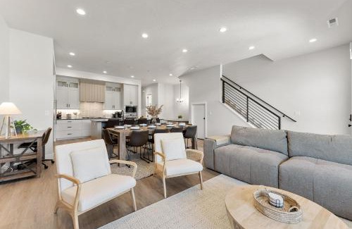 St. George House | Desert Beachcomber townhouse