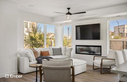 St. George House | Desert Chic at Desert Color by Ember Stays