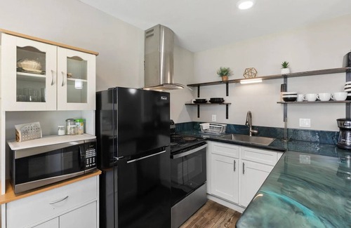 Heritage Palms Condo | Desert Delight