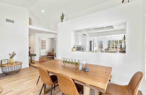 Palm Desert House | Desert 🌵Dream Game room, bikes, electric scooters 🛴 and Pickle Ball Courts