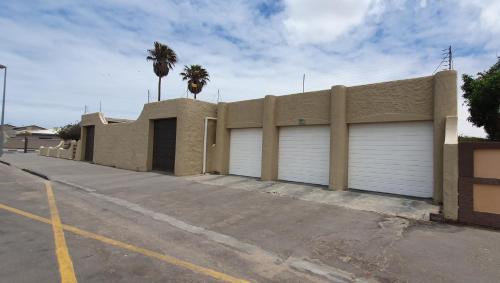 Walvis Bay Bed & Breakfast | DESERT DREAMS BED and BREAKFAST CC