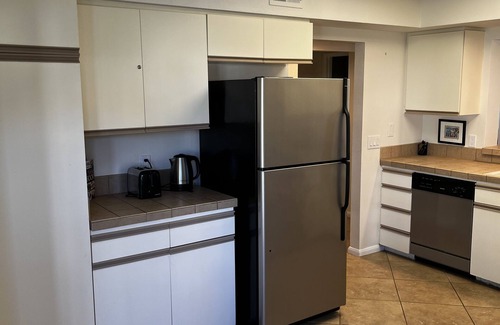 Palm Desert Condo | Desert Falls Country Club, On Golf Course, Ground Floor, 2 bedroom, 2 bathroom.