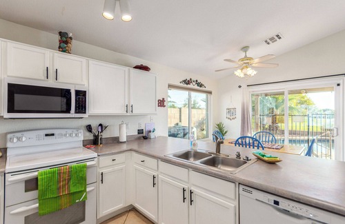 Parkwood Ranch House | Desert Haven with Heated Pool