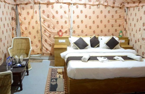 Sam Other | Desert Holiday Camp