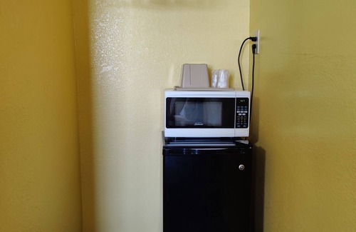 Van Horn Hotel | Desert Inn