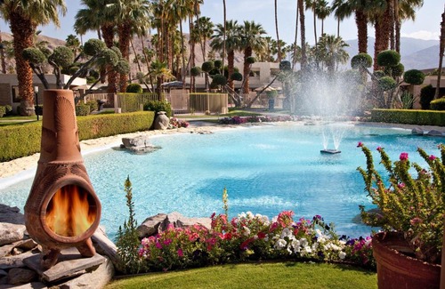 Araby Commons Resort | Desert Isle Resort