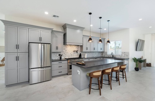 Woodleaf House | Desert Jewel: NEW 4BD Home with Game Room & Private Pool