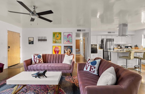 Village Grove House | Desert Mirage: Retro Chic w/Pool, Grille & Bocce