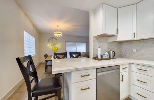 North Scottsdale Apartment | Desert Modern Condo 15 minutes from Old Town, hiking trails and more!