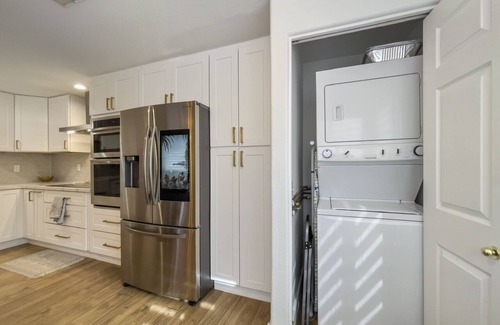 North Scottsdale Apartment | Desert Modern Condo 15 minutes from Old Town, hiking trails and more!