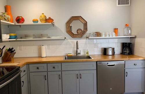 Limberlost House | Desert Morada Casita G: 2 Bedroom 1 Bath Dog Friendly maximum 2-NO OTHER PETS