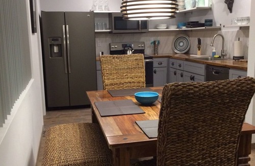 Limberlost House | Desert Morada Casita H: 2 Bedroom 1 Bath Dog Friendly maximum 2-NO OTHER PETS
