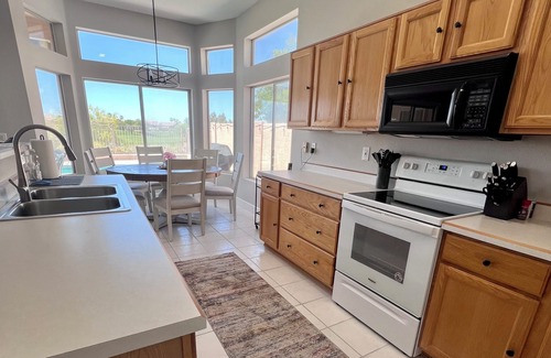 Sun City House | Desert Oasis/Heated Pool/Spring Training/Barrett-Jackson/WM Phoenix Open