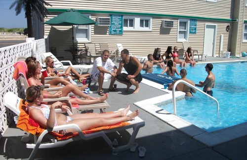 Ortley Beach Hotel | Desert Palm Inn Motel