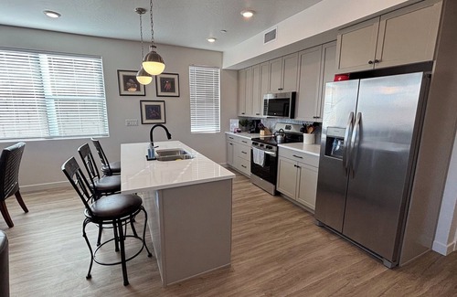 St. George Condo | Desert Retreat-2 Bedroom/2 Bath, sleeps 8