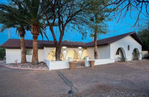 Paradise Heights House | Desert Retreat