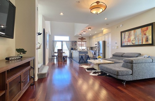Village At Aviano Condo | DESERT RIDGE! Loop 101, Shopping, Mayo Clinic Hospital, Honor Health & Westworld