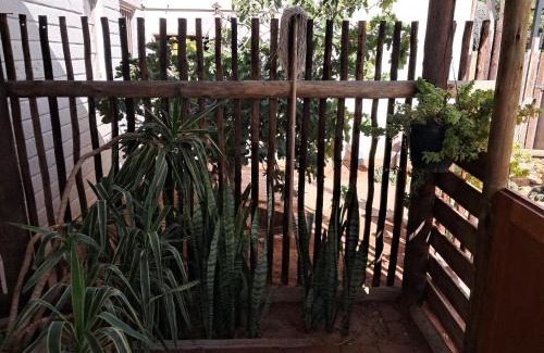 Kareeberg Apartment | Desert Ruby Retreat