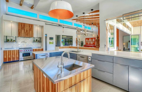 Indian Canyon House | Desert Serenity -As Seen on TV! A&E's VACATION RENTAL POTENTIAL