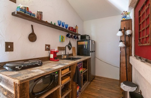 Picture Rocks Apartment | Desert Solitaire Casita - Rustic Mexican Styling