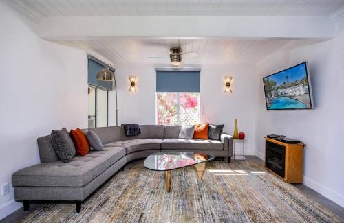Racquet Club Estates House | Desert Style Permit# 4102