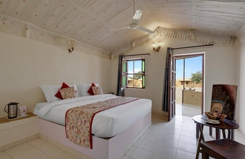 Kanoi Cottage | Desertique Dunes Safari Camp & Resort