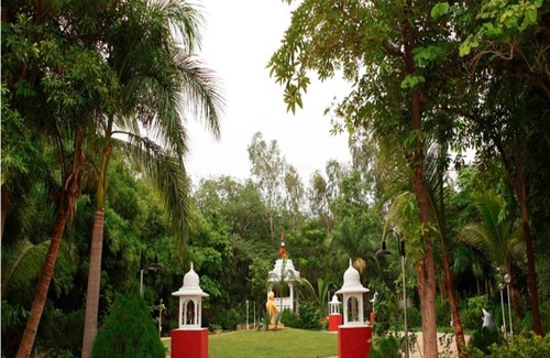 Bayad Hotel | Deshawar Resort - Zanzari Waterfall