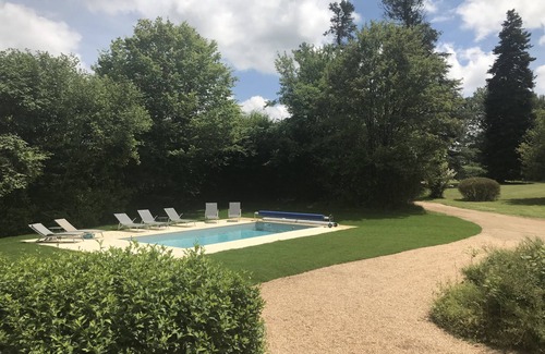 Liglet Villa | Design and decorative holiday home with heated pool