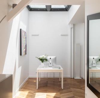 Saint-Mande Apartment | Design apartment with air conditioning, 5 minutes from Paris