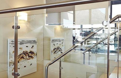 Cape Town City Centre Apartment | Design City Centre Apartment (2 Bedrooms)