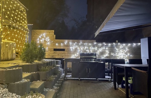 Plauen Apartment | Design FeWo mit Salzgrotte