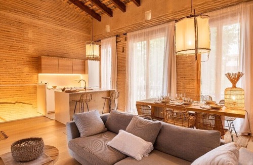 El Cabanyal Apartment | Design loft near the sea