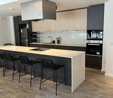 Cordon Apartment | Design MVD Piscina, Gym y Cowork
