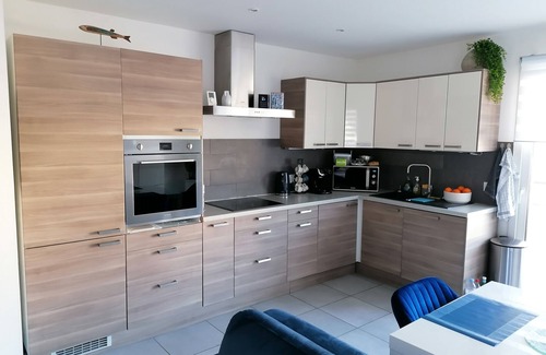 Roquefort-la-Bedoule Apartment | Design T3 61 m2