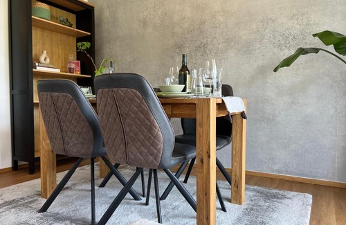 Jakomini Apartment | Designapartment Graz City -55m2-free parking & wifi