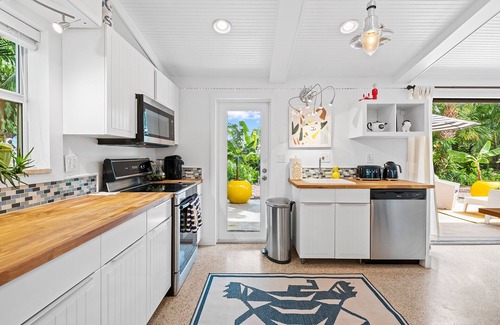 Riverside Park House | Designer 3BR "Tulum" Heated Salt Pool Villa by LasOlas,DRV PNK,Hard Rock, beach!